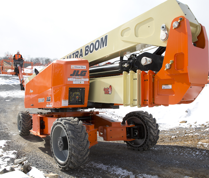 JLG Previews The World's Tallest Articulating Boom Lift At Bauma 2016