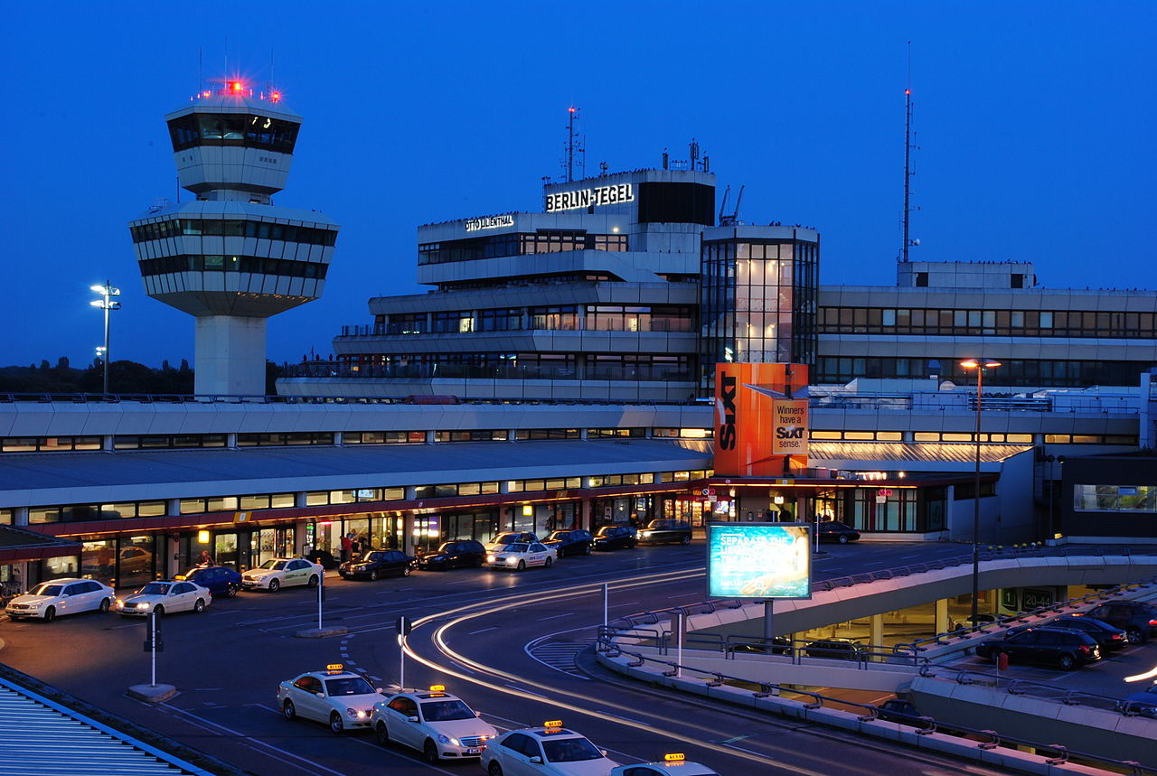 Flughafen Tegel Tower Und Hauptgeb Ude 5731f3b783fe6