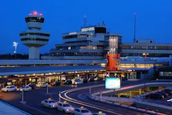 Flughafen Tegel Tower Und Hauptgeb Ude 5731f3b783fe6 Flughafen Tegel Tower Und Hauptgeb Ude 5731f3b783fe6