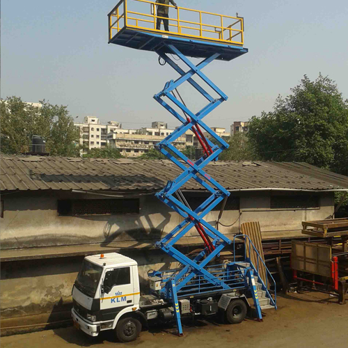 Aircraft Maintenance Man Lift