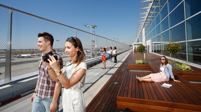 The Terminal 2 terrace is now open to visitors.