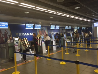 The new self bag drop systems implemented by Rockwell Collins in Terminals One and Two at Dublin Airport streamlines and simplifies the baggage check-in process.