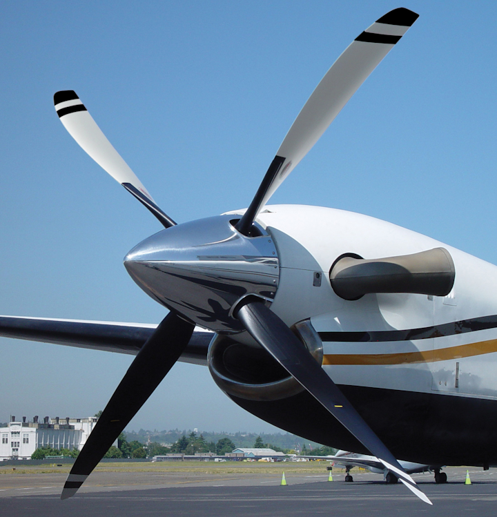 Raisbeck's EPIC Platinum Performance and Swept Blade Propellers Now Available for the King Air