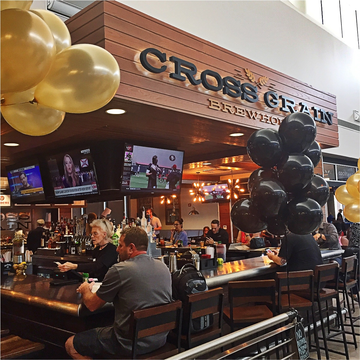 With a menu driven by Executive Chef Kyle Midgett, Cross Grain Brewhouse will offer travelers a variety of house-made food options to complement its craft beer selection.