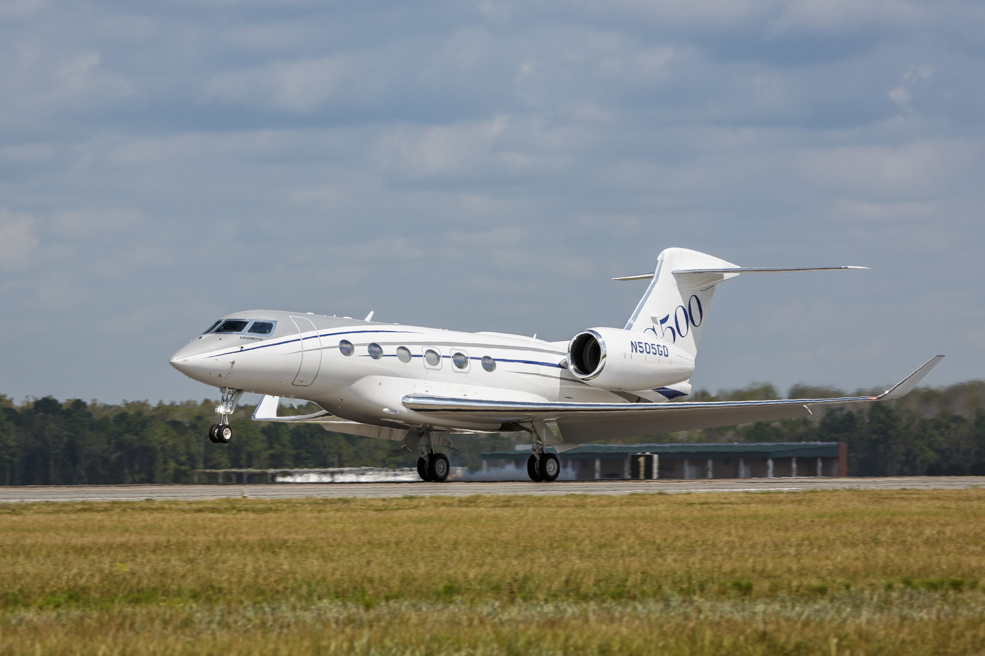 Gulfstream G500 Production Test Aircraft Makes First Flight 57a49e0452ec6