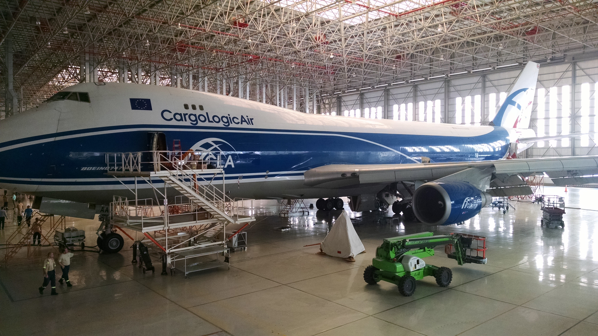 The Cargo Logic Air747400undergoingmaintenanceat Volga Dnepr Gulf 57bda849188bc