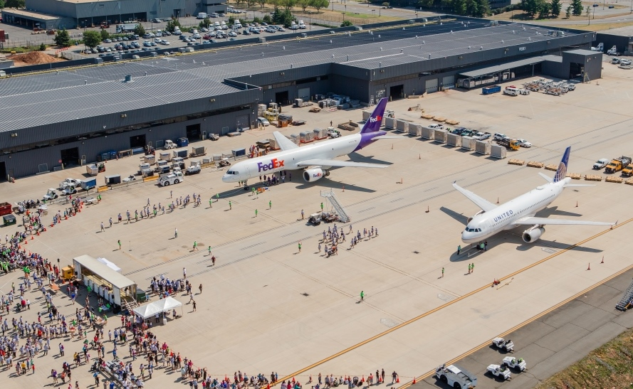 2015 dulles day aerial view2 57d82c1610717