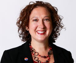 Laurie Noyes 57f807098cc5e Laurie Noyes 57f807098cc5e