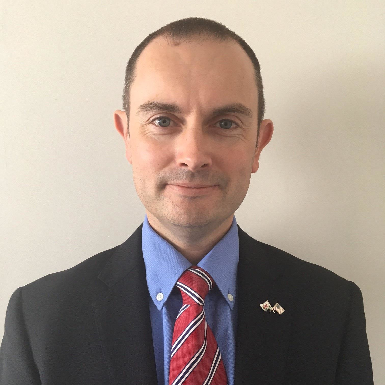 Ian Williams Cropped 5820f3ca76951