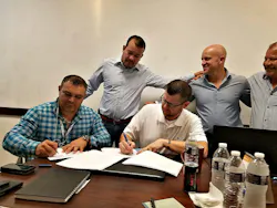 Signing 583ee4f1d3383