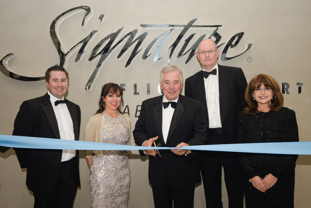 Left to Right: Daniel Myles, Director of Signature Luton; Evie Freeman, Managing Director of Signature Flight Support EMEA; Sir Nigel Rudd, Chairman of the Board for BBA Aviation; Simon Pryce, Chief Executive Office of BBA Aviation; and Maria A. Sastre, President and Chief Operating Officer Signature Flight Support.