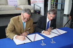 US Ambassador and General Director of the Panamanian CAA signed a Technical Assistance Agreement during the AEPP2016 US Ambassador and General Director of the Panamanian CAA signed a Technical Assistance Agreement during the AEPP2016