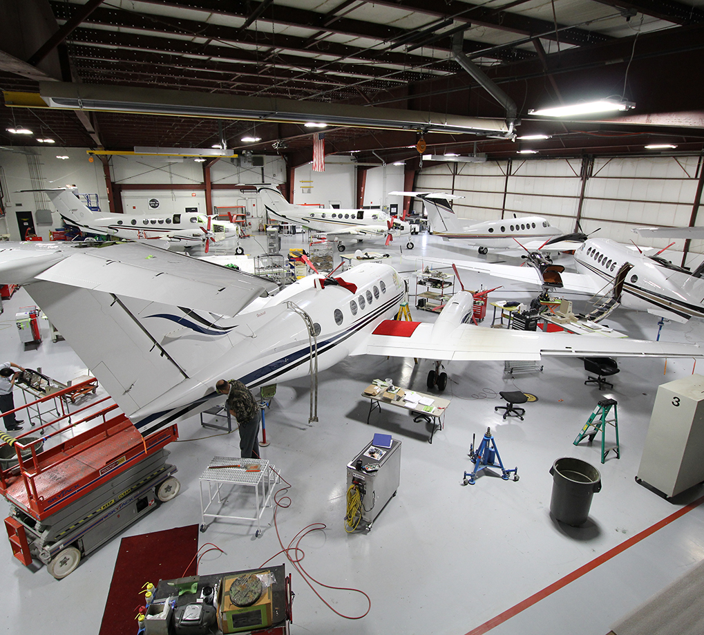King Air Hangar For Web 5870fbdf36e9e