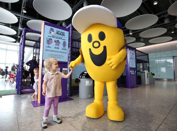 Lhr Happy 5888c46247765