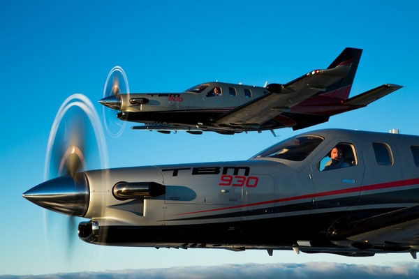 TBM 930 52 587ce1fb8b567