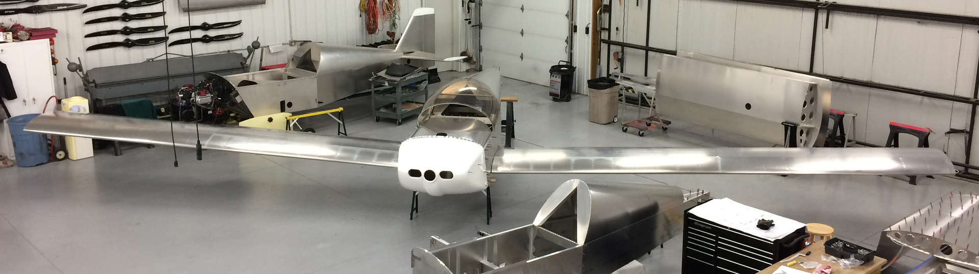 B-Model Features Added To Xenos Motorglider | Aviation Pros