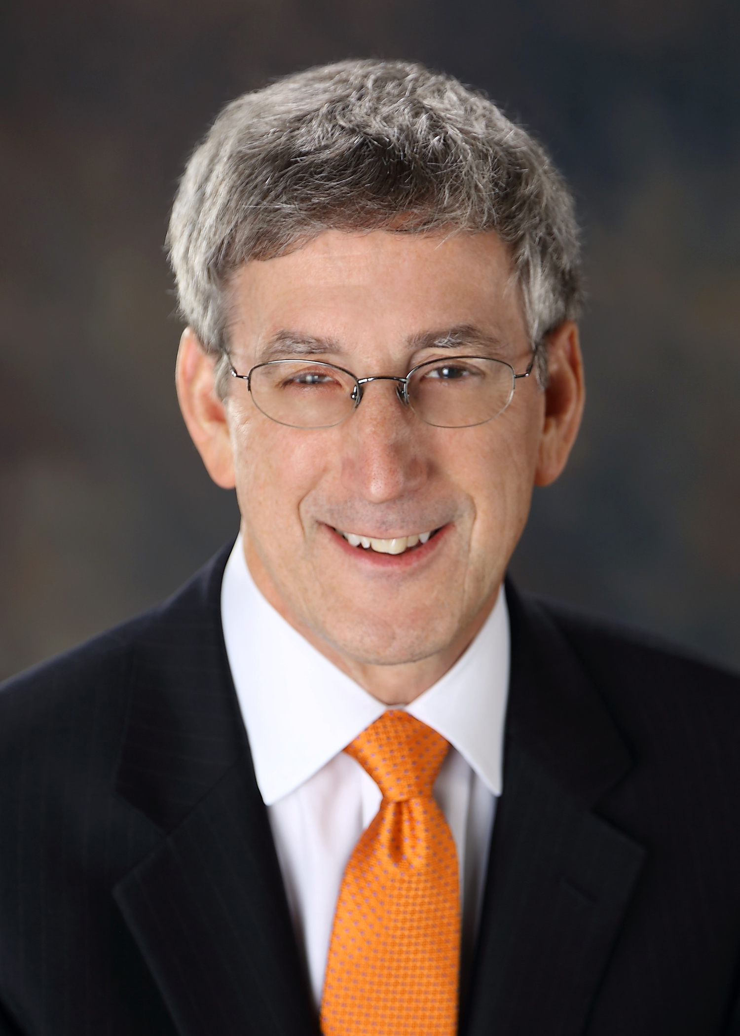 Zonsius is a licensed certified public accountant in Illinois and licensed commercial pilot.