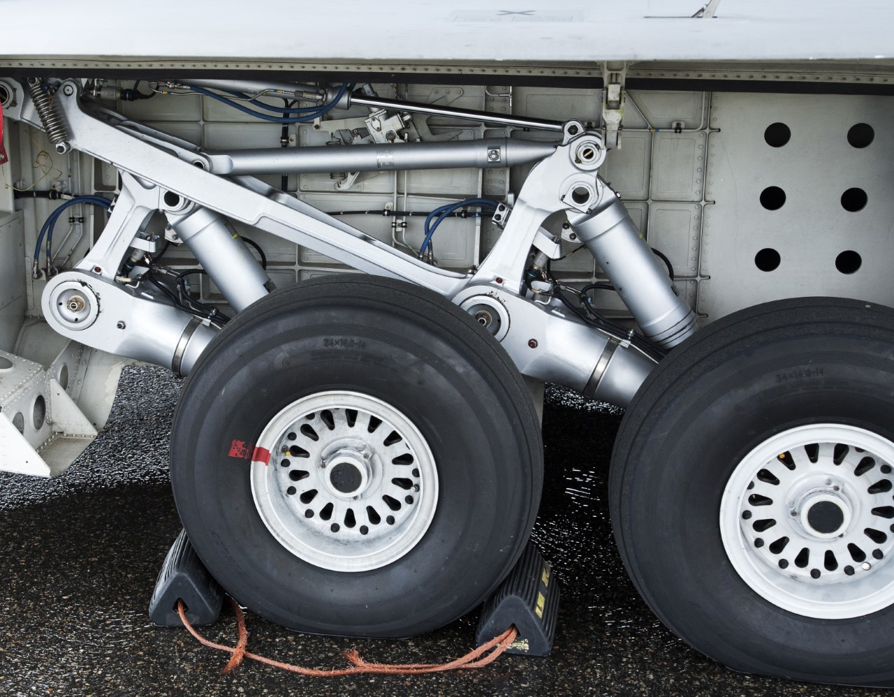 sklandinggear2b 589a36c96468d