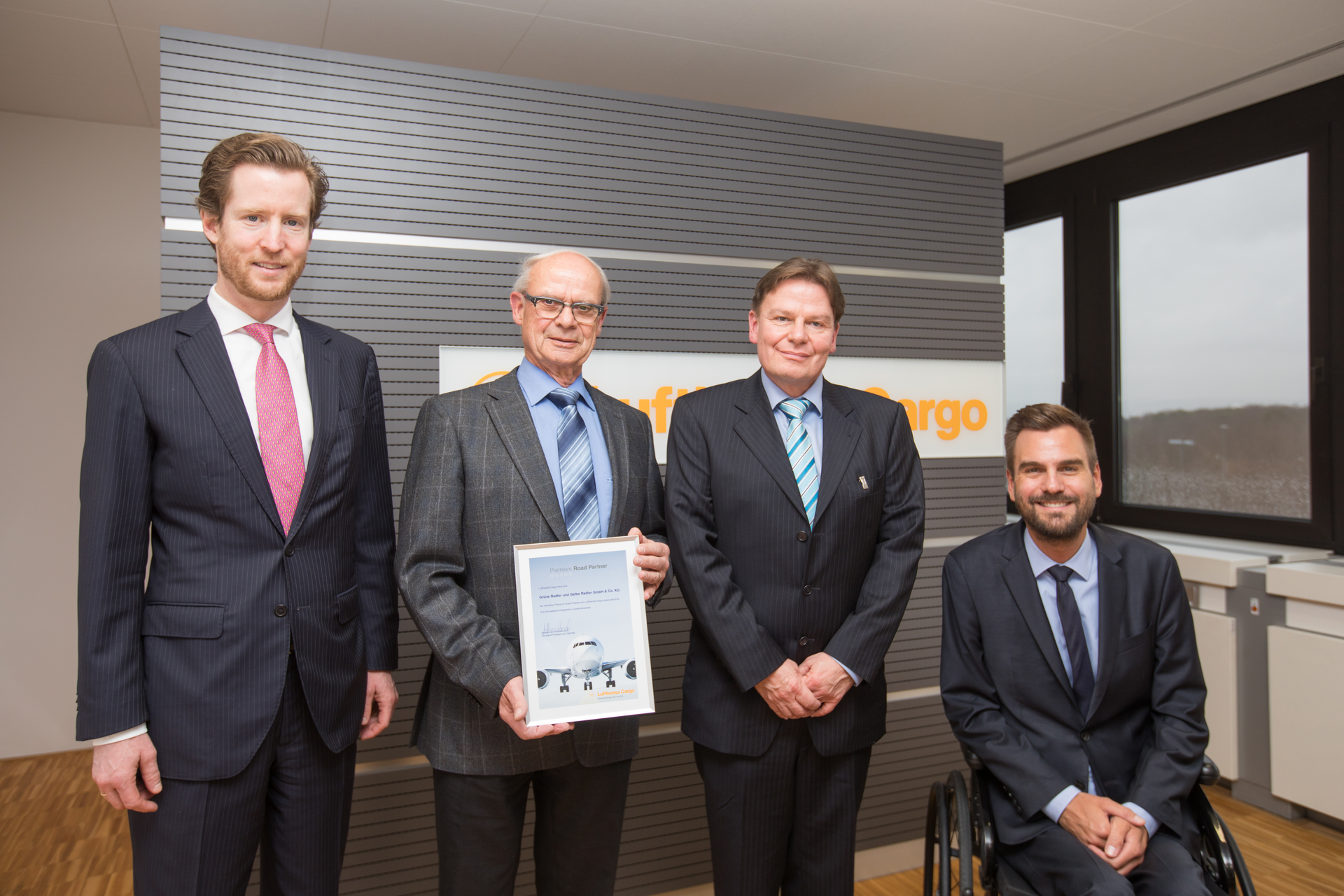 Lcag 20170308 Premium Road Partner 0005 58c15d7bbd4e3