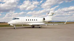 Challenger 300 Exterior MW 58f77f00479a1