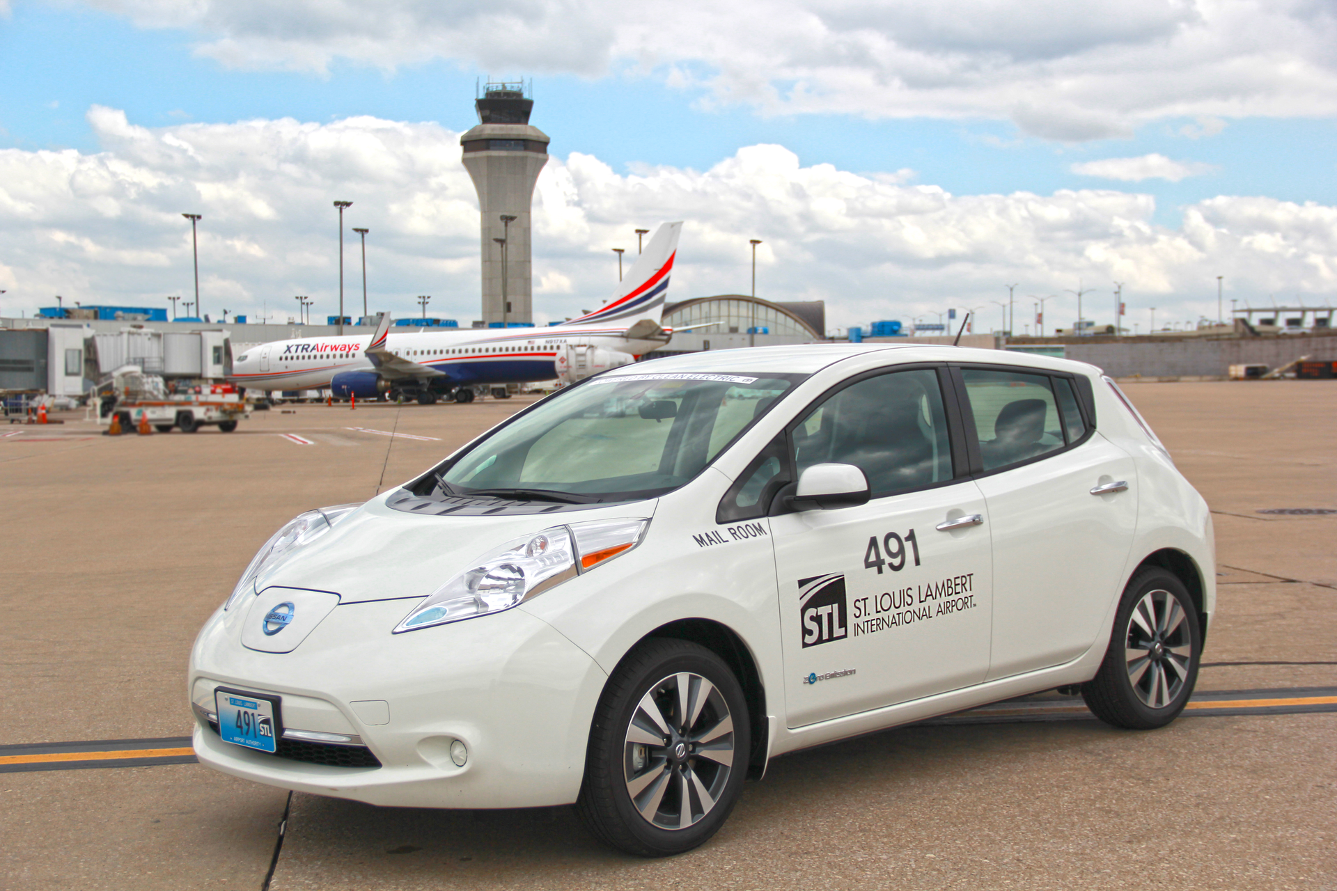 The all-electric Leafs will serve as utility vehicles for a variety of Airport departments, replacing older, less efficient vehicles that burned traditional fossil fuel gasoline.