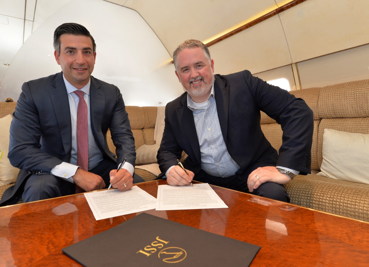 Neil Book JSSI Pres CEO and Rob DiCastri Pres CEO Royal Jet 59245041e77bf