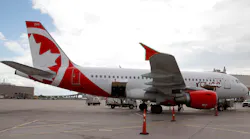 T4 Air Canada Rouge 590a482a8225f