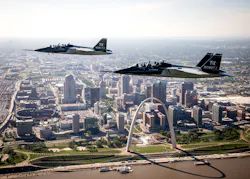 Two Boeing T X Over Stl Arch Public High Res 5919d1e0ea948