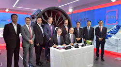Gael Meheust (seated left) and Mark Jiang, global head of Aviation Finance in ICBC Leasing, since a $1.1 billion order from the leasing company for LEAP-1A engines.
