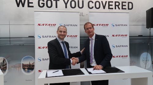 Signing ceremony of the Satair Group &amp; Safran Nacelles deal at Paris Airchow 2017. Right: Bart Reijnen, CEO of Satair Group. Left: Safran Nacelles CEO Jean Paul Alary.