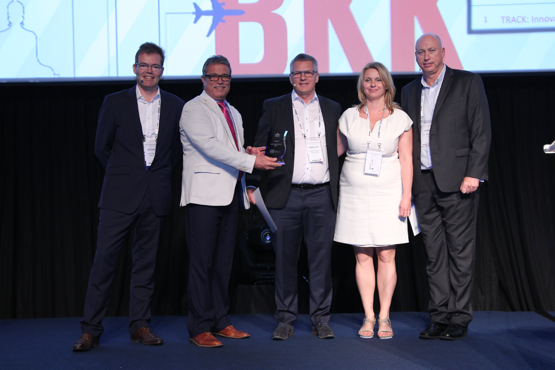 34019352334 B10542e8d7 O 599f3d1ba981d