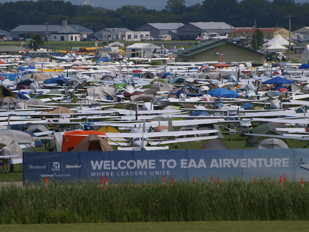What Was Up At Airventure 2017 Aviation Pros