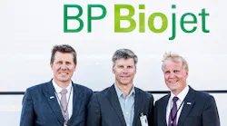 From left to right, Aslak Sverdrup, lufthavndirektør Bergen lufthavn, Flesland, airport director Bergen Airport; Thorbjorn Larsson, general manager Air BP Nordics; and Dag Falk-Petersen, konsernsjef Avinor (CEO Avinor).