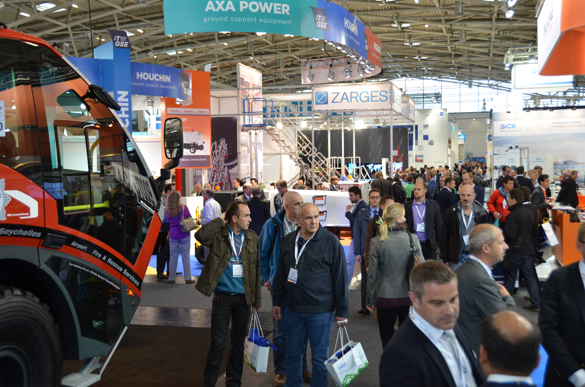 inter airport Europe Press Photo Exhibition Hall 59823e9aa1d61