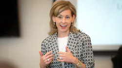 30 leanne caret 59c42bc405d00