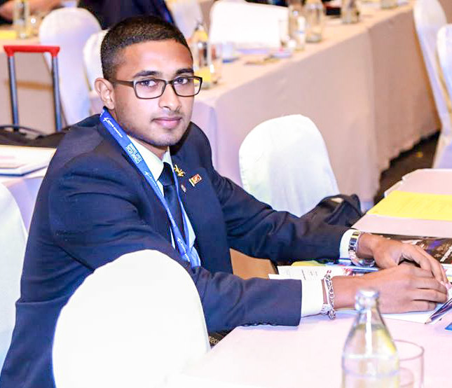 Asitha Jayasinghe 59c53dfe18385