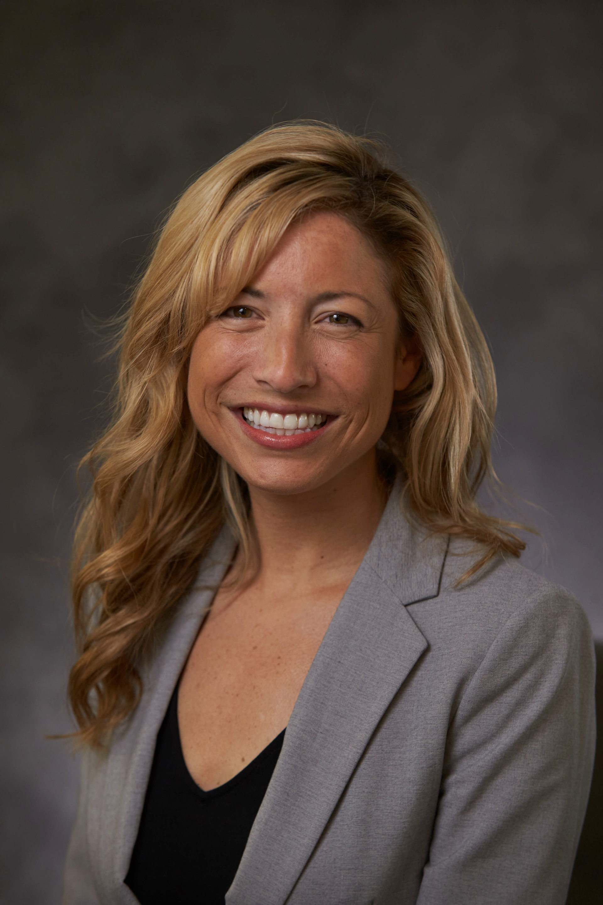 Carly Shannon Headshot 59caa9469c524