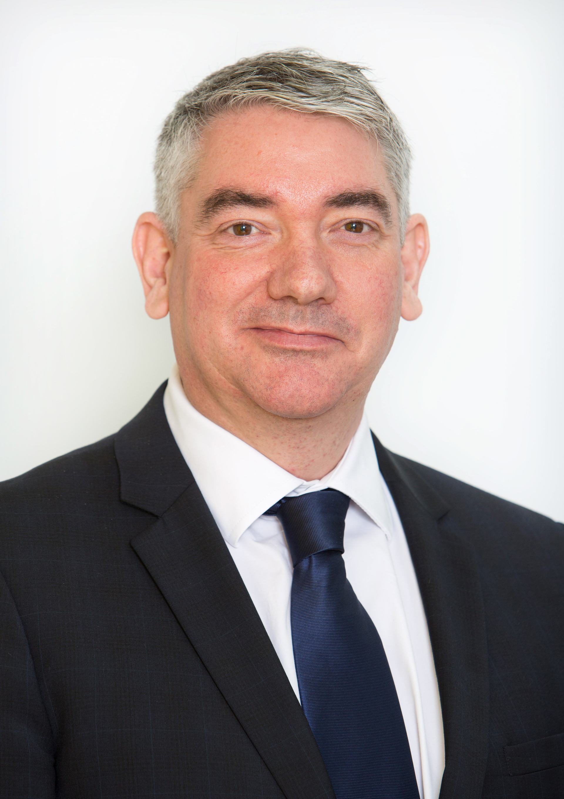 Ian Bartholomew Klmuke 59b29ade95248