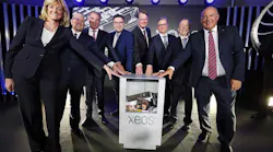 XEOS 59cbb8be9f7df