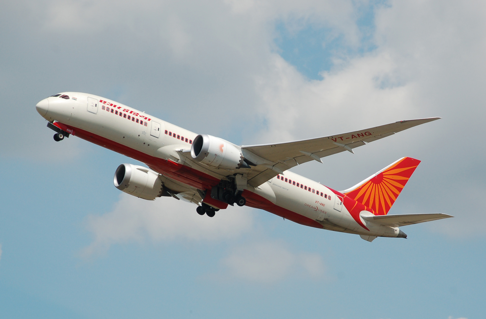Air India Boeing 787 8 Dreamliner Vt Ang Departs London Heathrow Airport 2nd July2014 Arp 59d39754ecab6