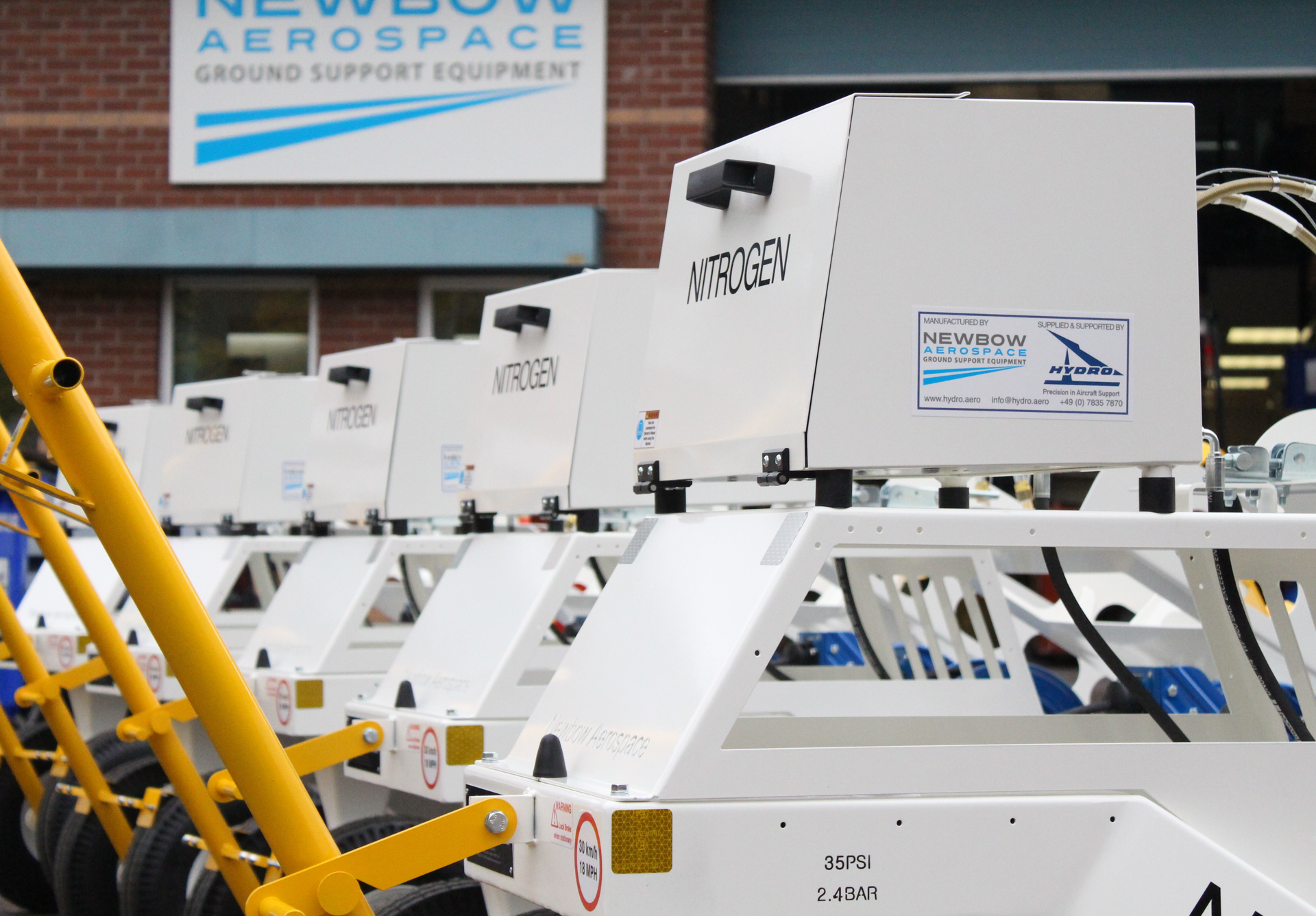 Newbow Aerospace Easy Load Nitrogen Carts 59e4b46faf40e