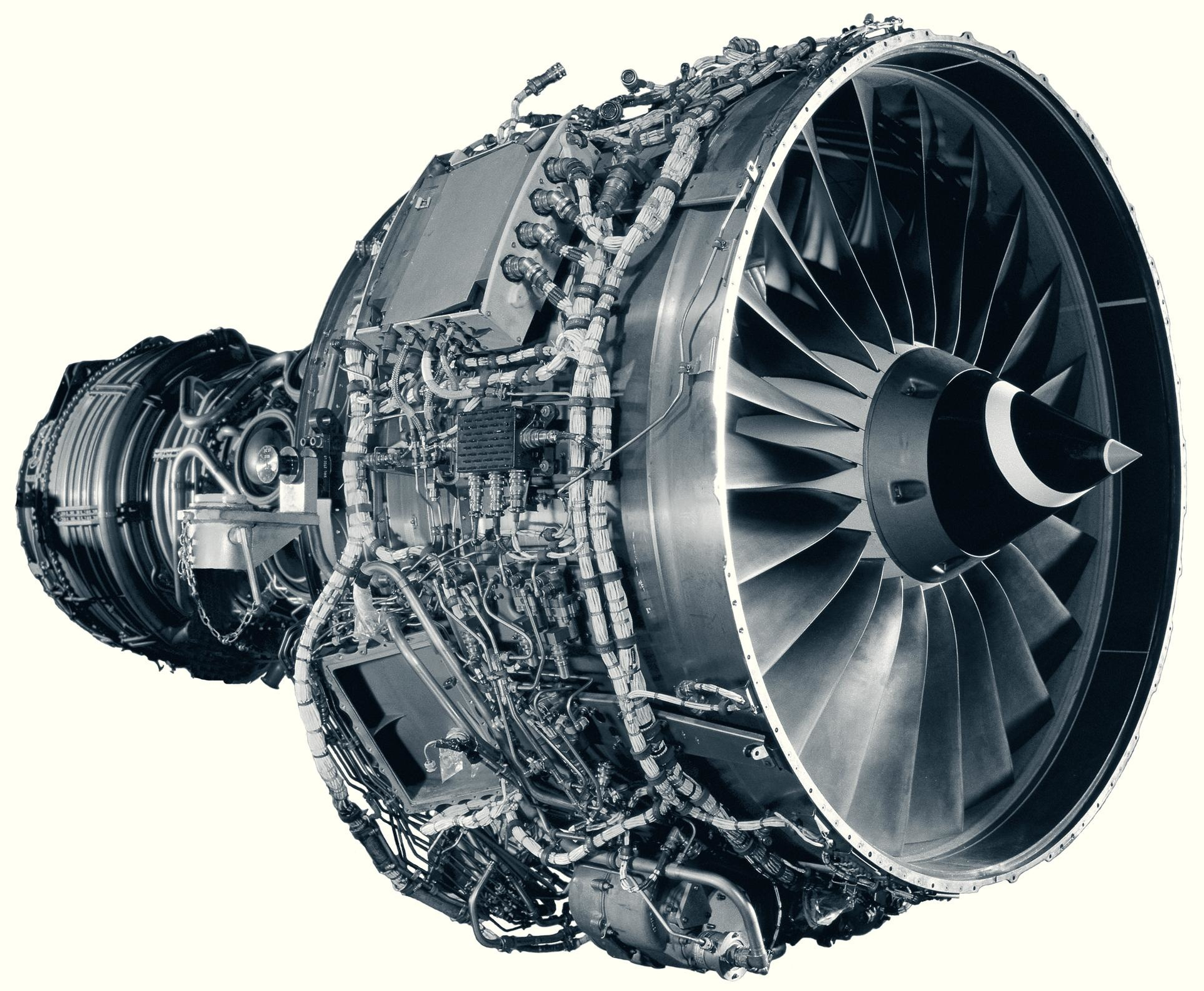 MTU Maintenance Canada Introduces V2500-A5 MRO Capabilities | Aviation Pros