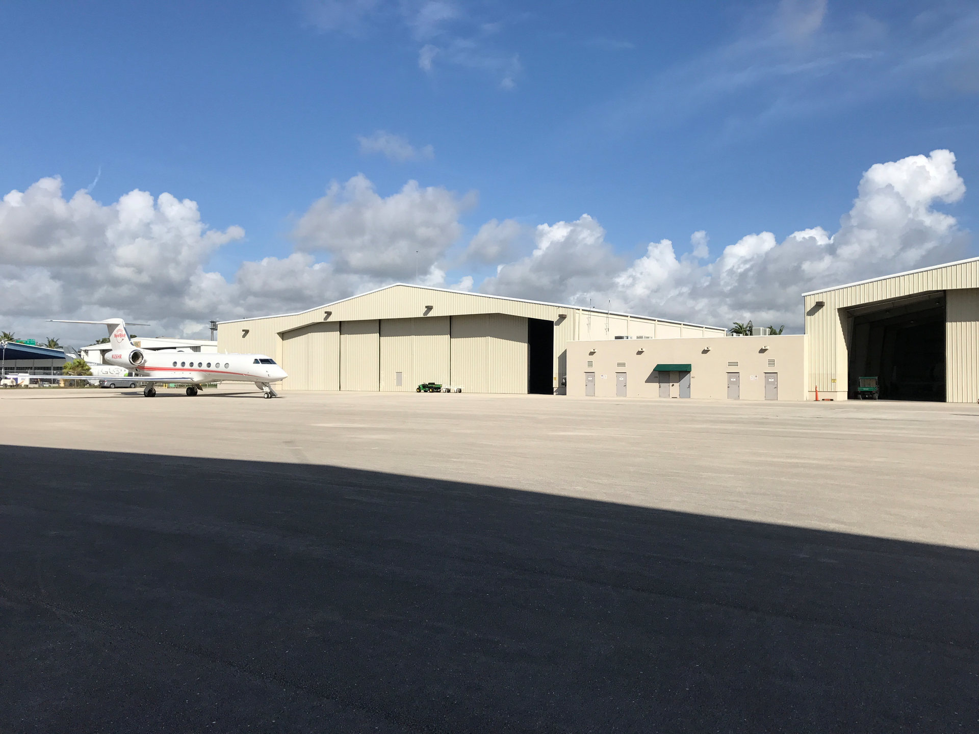 The prime, on&dash;airport location is ideal for aviation businesses or individuals who want close proximity to FLL.