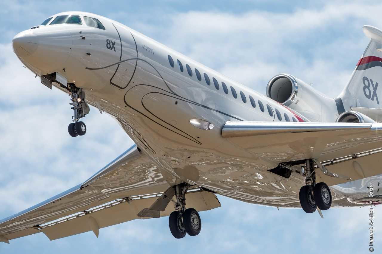 Falcon8X 5a79bd9233506