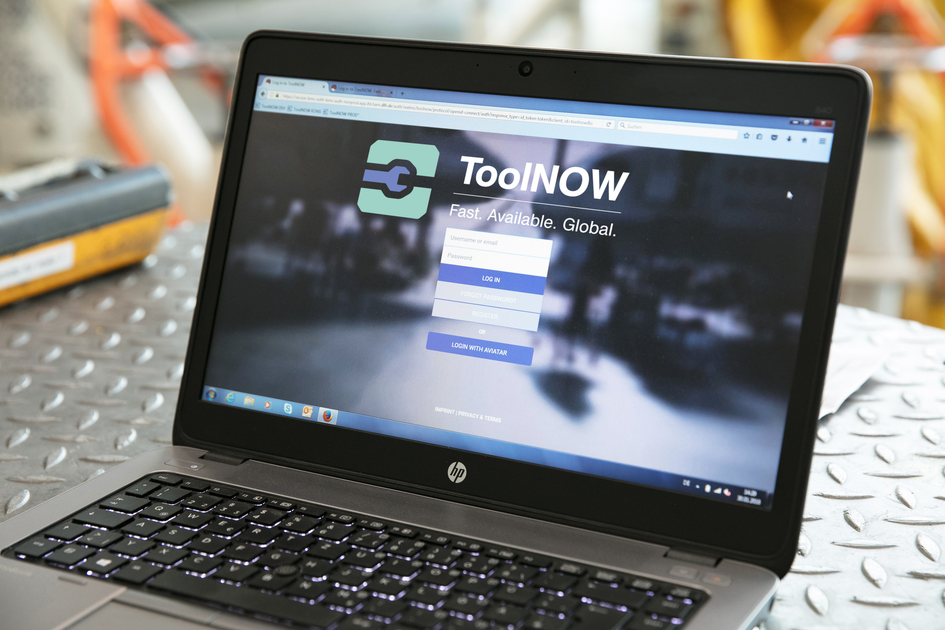 180130 ToolNOW 5aa681f5ba10d