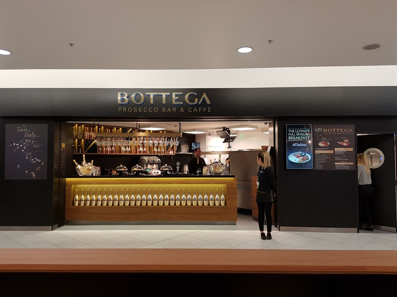 Bottega Prosecco Bar offers a broad selection of wines, along with traditional finger food and specialties, that can be enjoyed all day in a relaxed environment.