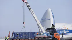 Loading the cargo into Volga Dneprs An124-100.