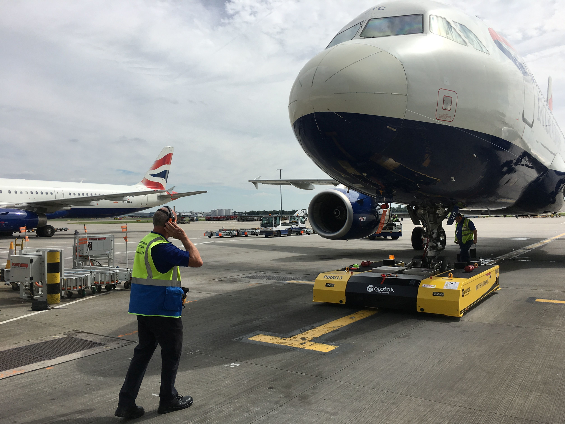 Pushback Ba With Mototok Spacer 8600 5aaabe0c69f04