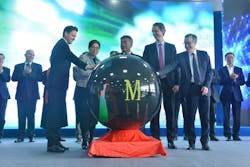 From left: Alan Jones, general manager, Material Solutions, GE Aviation; Chai Weixi, senior vice president, Air China & chairman of the Board, SSAMC; Madam Yu Bin, deputy director of Sichuan Provincial Department Of Commerce: Olivier Andriès, CEO, Safran Aircraft engine; and Francois Planaud, vice president, Material Services, Safran Aircraft Engines. From left: Alan Jones, general manager, Material Solutions, GE Aviation; Chai Weixi, senior vice president, Air China & chairman of the Board, SSAMC; Madam Yu Bin, deputy director of Sichuan Provincial Department Of Commerce: Olivier Andriès, CEO, Safran Aircraft engine; and Francois Planaud, vice president, Material Services, Safran Aircraft Engines.