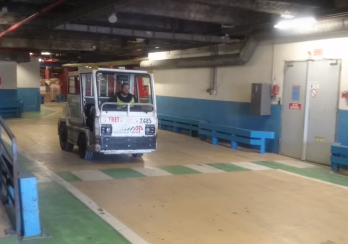 adveez 5ab26312ab5f0